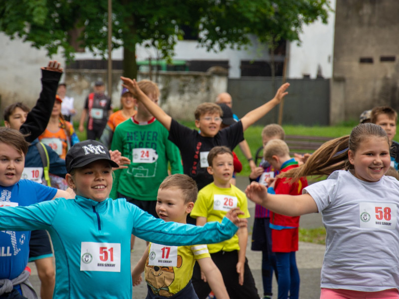 SPOIWO   - żeby trzymać razem!